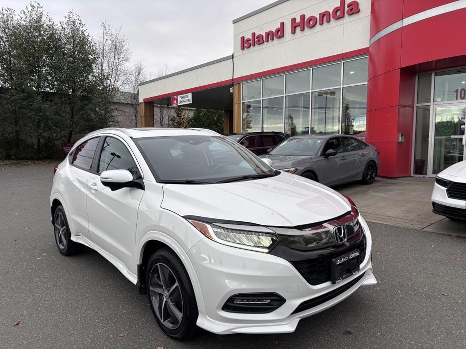 2019 Honda HR-V Touring display photo