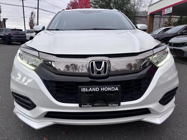 2019 Honda HR-V Touring image 2