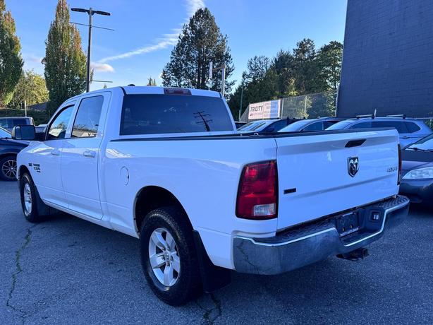 2021 Ram 1500 Classic SLT - Power Driver Seat, BlueTooth, Cruise Control image 8