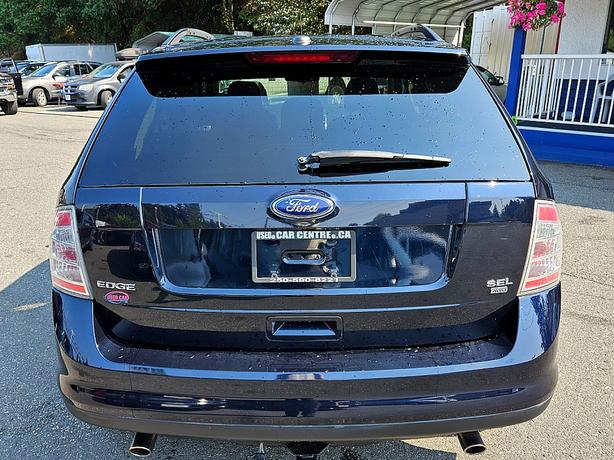 2010 Ford  Edge SEL image 4