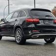 2019 Mercedes-Benz GLC GLC 300 4MATIC SUV thumbnail image 7