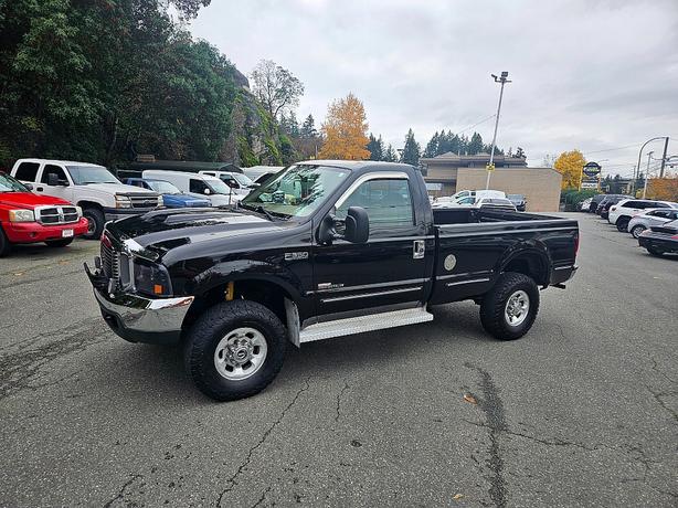 1999 Ford  Super Duty F-350 SRW Lariat image 4