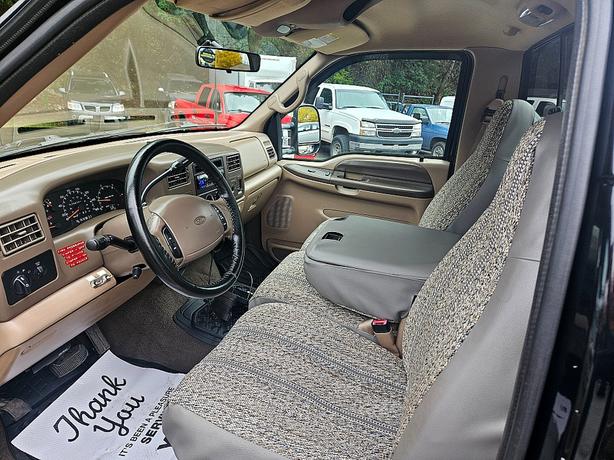 1999 Ford  Super Duty F-350 SRW Lariat image 6