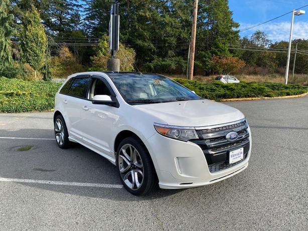 2014 Ford  Edge Sport AWD low k extra clean image 3