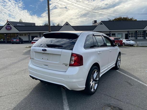 2014 Ford  Edge Sport AWD low k extra clean image 5