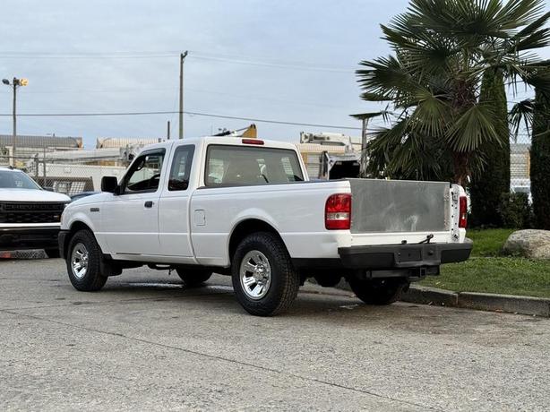 2011 Ford Ranger XL SuperCab 2WD Pickup Truck with 6-Foot Bed image 7