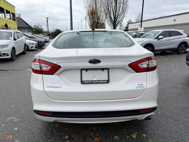2013 Ford Fusion 4dr Sdn SE FWD image 7