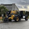 2014 Caterpillar TL1055C 10,000 LB Lift, 55 FT Height thumbnail image 5