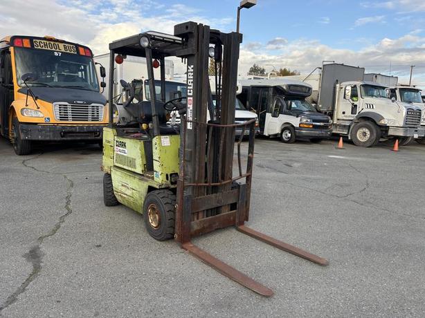 2000 Clark GPS 15 3 stage ForkLift Propane (Actual Year is unconfirmed ) image 8