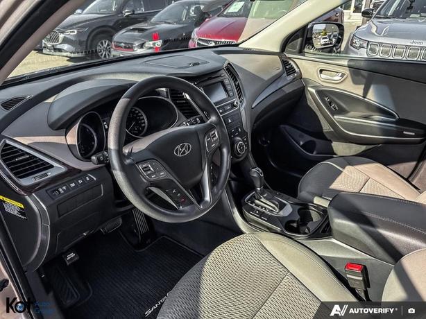 2017 Hyundai Santa Fe Sport Base ! HILL START! BACKUP CAMERA! KEYLESS ENTRY! image 6
