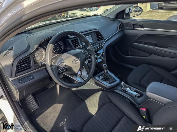 2019 Hyundai Elantra Essential ! BLUETOOTH! POWER WINDOWS/ LOCKS! BACKUP CAMERA! image 6