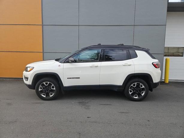 2018 Jeep Compass Trailhawk 4x4 | GPS Navigation | Remote Start! image 3