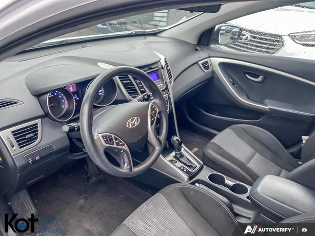 2015 Hyundai Elantra GT GL BLUETOOTH! HEATED SEATS! CRUISE CONTROL! image 6