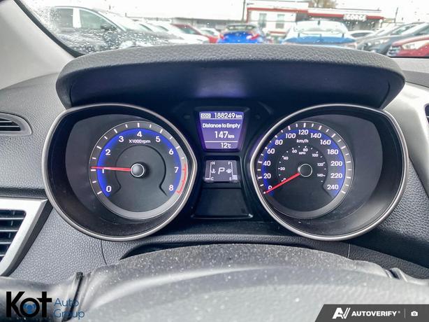 2015 Hyundai Elantra GT GL BLUETOOTH! HEATED SEATS! CRUISE CONTROL! image 8