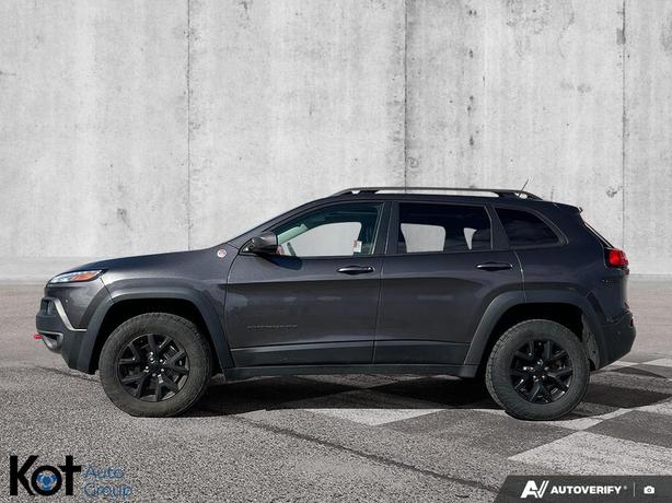 2015 Jeep Cherokee Trailhawk | 3.2L V6 | Heated & Ventilated Seats | Engine Bloc image 8