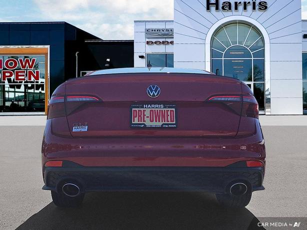 2024 Volkswagen Jetta GLI | Adaptive Cruise Control | Heated Seats! image 5