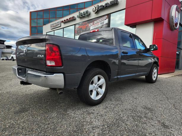 2023 RAM 1500 Classic SLT | 5.7L HEMI V8 | 5'7 Box | Trailer Tow Mirrors | Class image 3