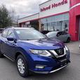 2017 Nissan Rogue SV thumbnail image