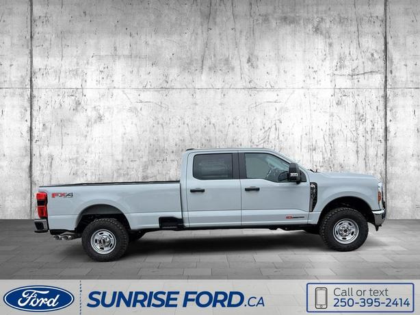 2025 Ford Super Duty F-250 SRW XL demo image 4