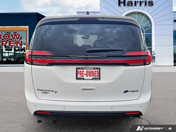 2024 Chrysler Pacifica Hybrid Premium S Appearance | No Reported Accidents | One image 5