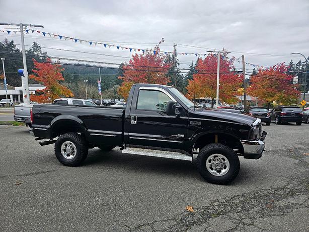 1999 Ford  Super Duty F-350 SRW Lariat Diesel image 1