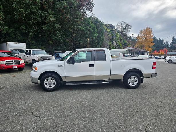 2007 Ford  F-150 XLT image 3