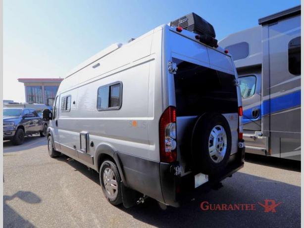 Used 2023 Winnebago Solis 59PX image 6