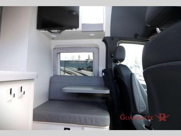 Used 2023 Thor Motor Coach Sanctuary 19L image 7