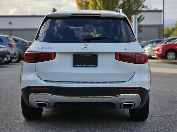 2024 Mercedes-Benz GLB 250 - Navigation, Sunroof, Memory Seats image 6