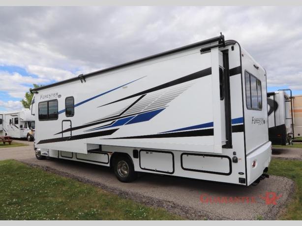 Used 2022 Forest River RV Forester Classic 3051S Ford image 4