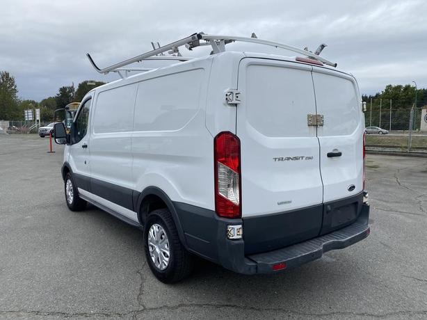 2017 Ford Transit 250 Van Low Roof Cargo Van 130-inch WheelBase Ladder Rack Rear image 7