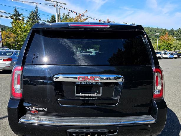 2015 GMC  Yukon Denali image 4