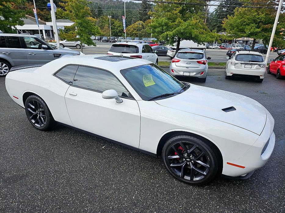 2019 Dodge  Challenger SXT Plus display photo