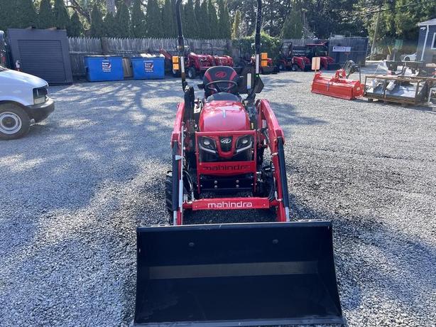 2024 Mahindra 1100 series 1120 HST image 2