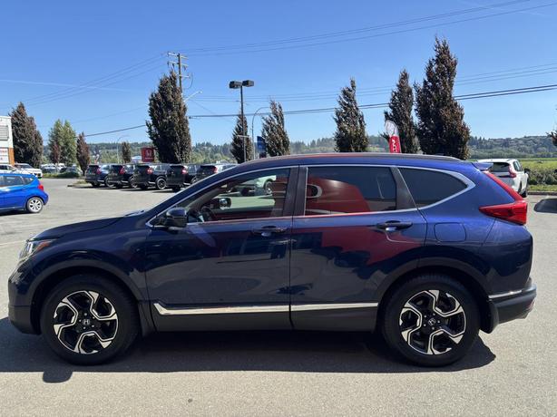 2017 Honda CR-V Touring image 4