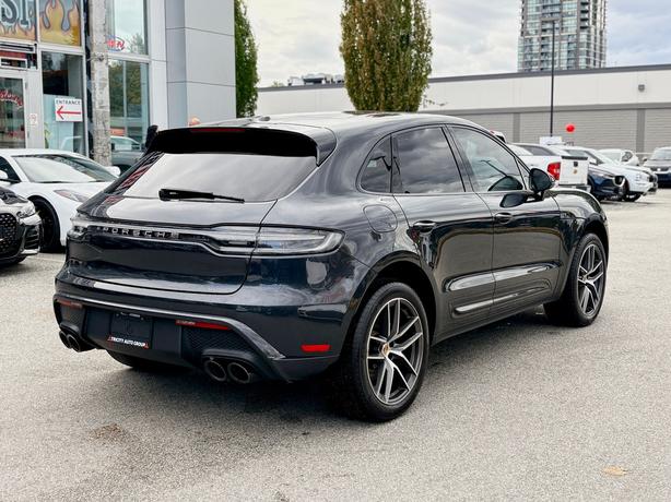 2022 Porsche Macan - AWD, Premium Plus Package, No Accidents image 6
