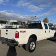 2016 Ford F-350 SD XLT Crew Cab Long Box 4WD thumbnail image 5