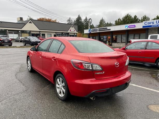 2010 Mazda  Mazda3 i Sport image 7
