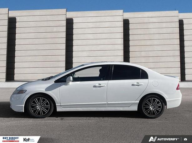 2010 Honda Civic Sedan Sport AUTO, GREY FABRIC SEATS, HEAT AND AC, AUTO WINDOWS! image 3