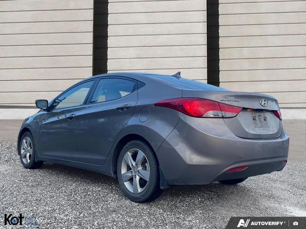 2012 HYUNDAI ELANTRA image 4