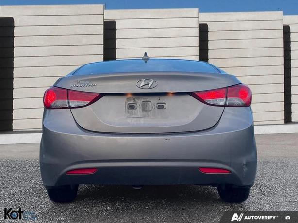 2012 HYUNDAI ELANTRA image 5