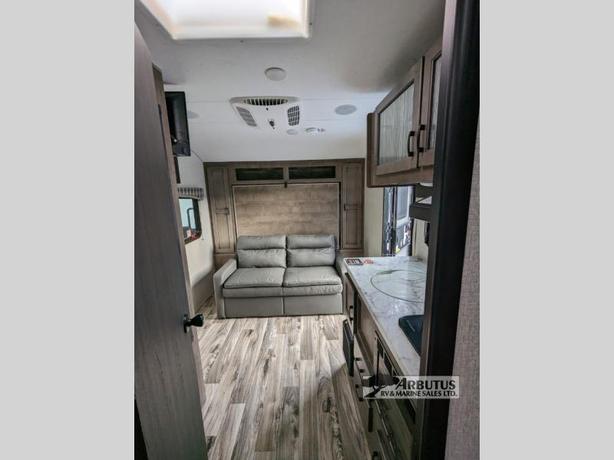 Used 2022 Venture RV Sonic Lite SL150VRB image 5