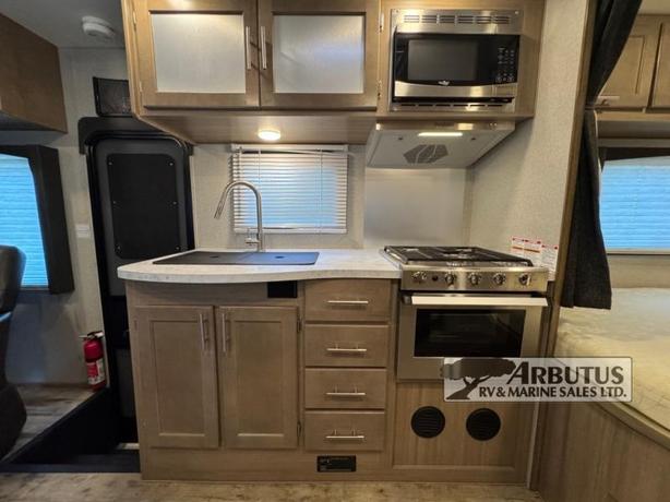 Used 2022 ALP Adventurer 24DS image 6