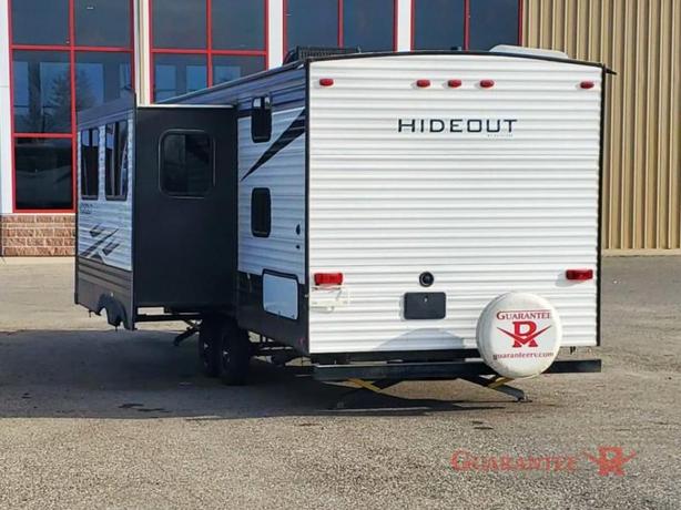 Used 2021 Keystone RV Hideout 26BHWE image 6