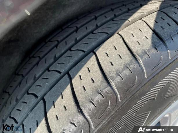 2022 CHRYSLER PACIFICA image 7