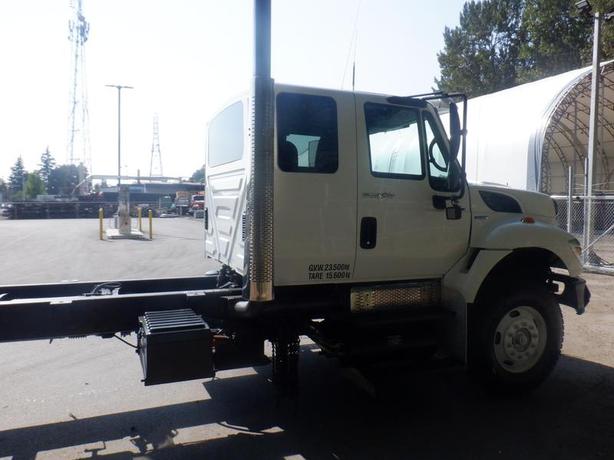 2009 International 7400 Workstar Cab And Chassis Diesel Air Brakes image 7