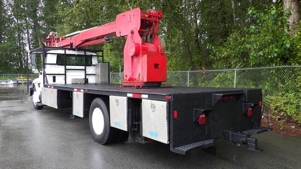 2010 International 4300 Durastar  Bucket Flat Deck Truck 3 Seater Diesel image 8