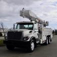 2008 International 7500 Tandem Bucket Truck Diesel Air Brakes thumbnail image 4