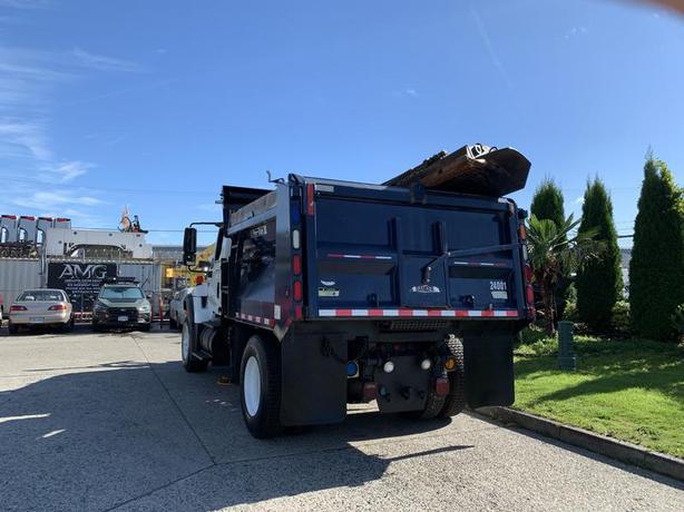 2007 International 7300 Dump Truck With Plow and Spreader Diesel image 8