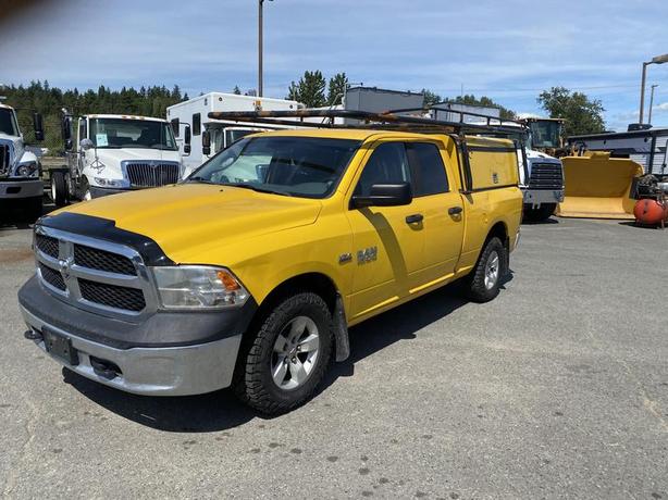 2015 RAM 1500 Tradesman Quad Cab 4WD With work canopy image 1
